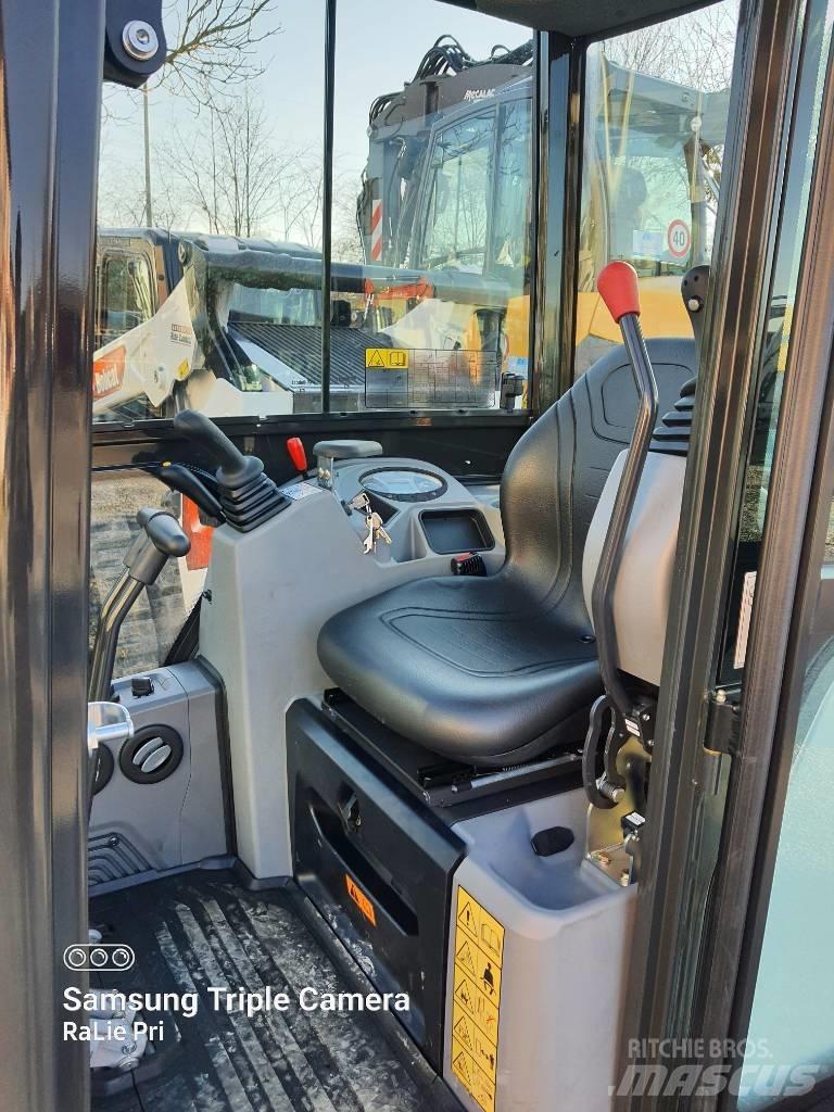 Bobcat E 17 소형 굴삭기 7톤 미만