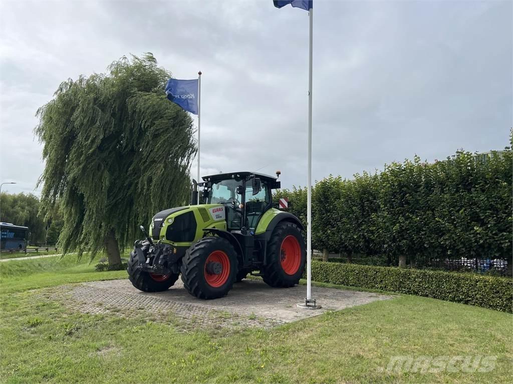 CLAAS Axion 830 트랙터