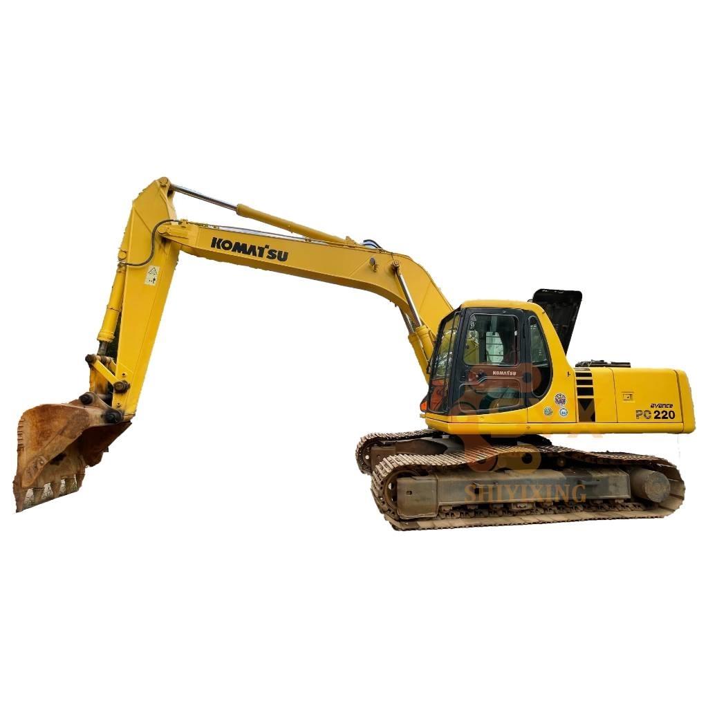 Komatsu PC 220-6 대형 굴삭기 29톤 이상