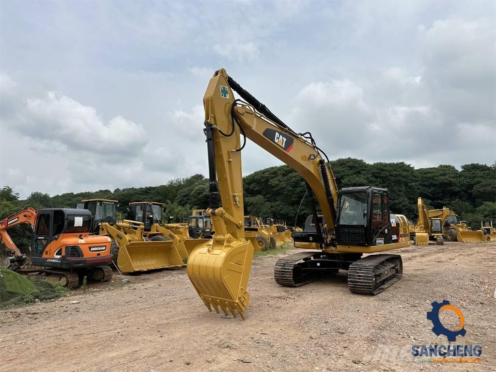 CAT 320 D 대형 굴삭기 29톤 이상