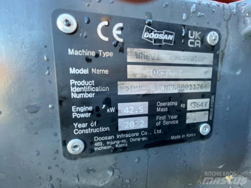 Doosan Dx57W-7  휠 굴삭기