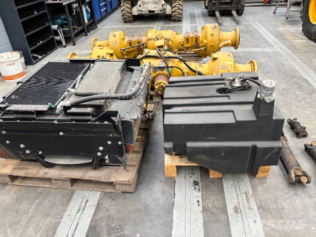 CAT 938 M  휠로우더