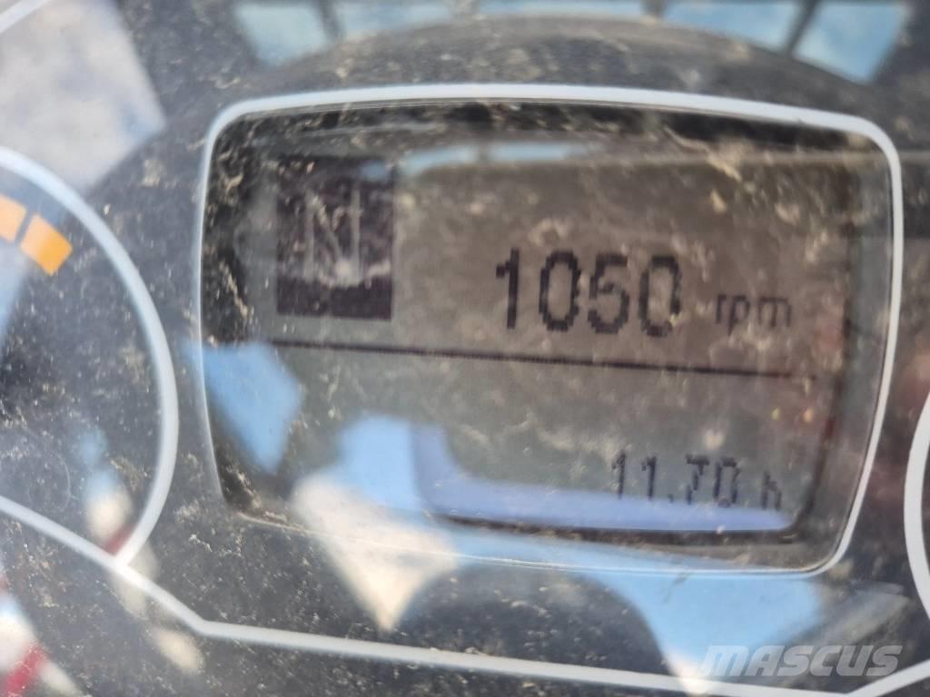 Manitou MLA 2-25 H 미니 로더