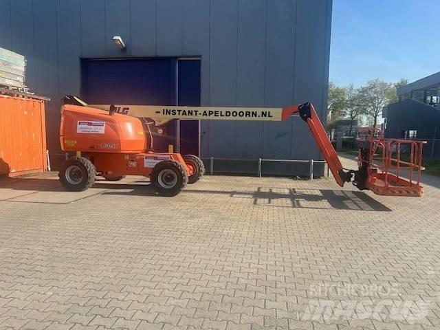 JLG 460 SJ 견인식 전동이동 리프트