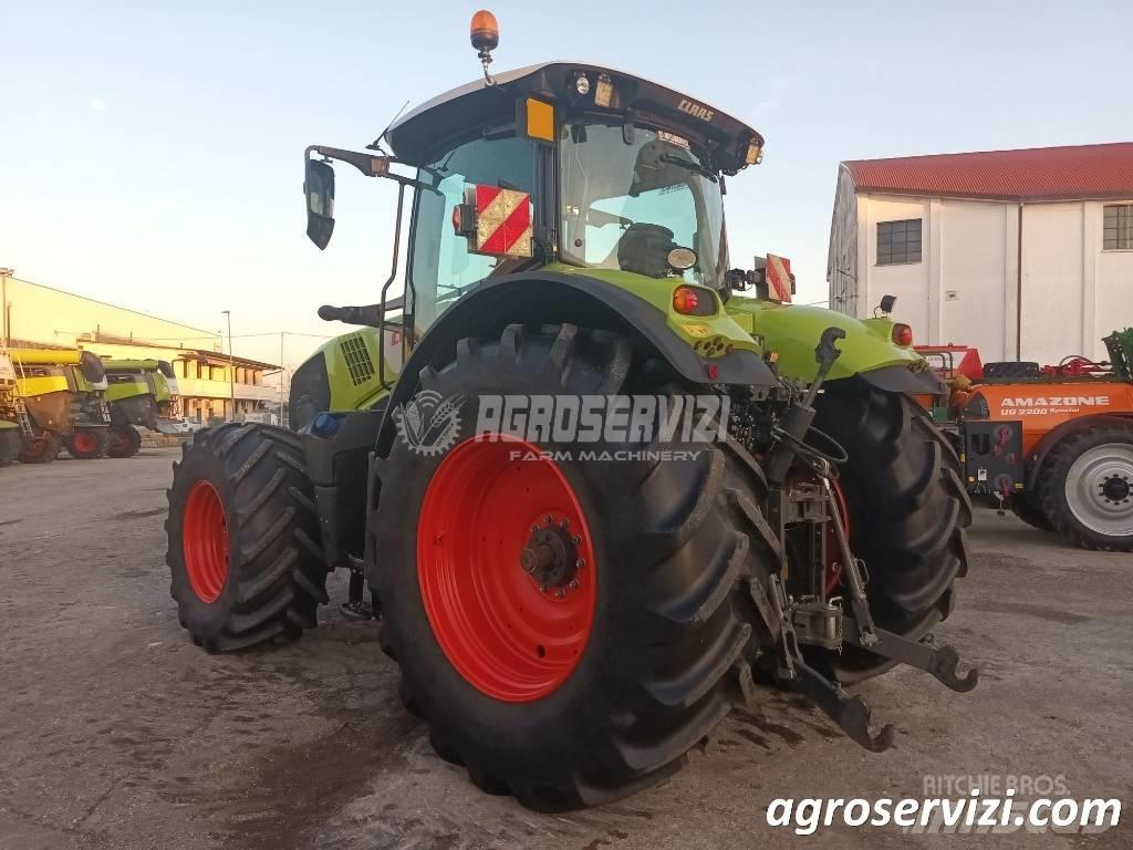 CLAAS Axion 830 트랙터