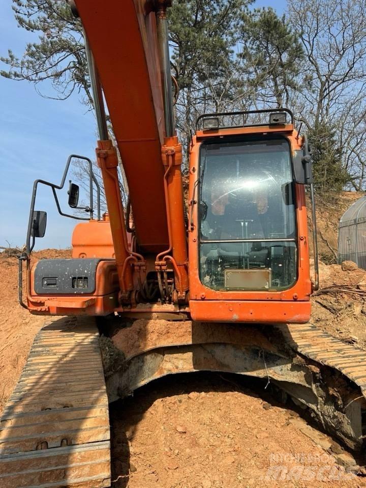 Doosan DX 220 LCA 대형 굴삭기 29톤 이상