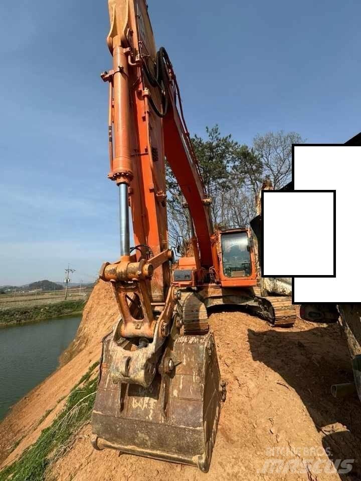 Doosan DX 220 LCA 대형 굴삭기 29톤 이상