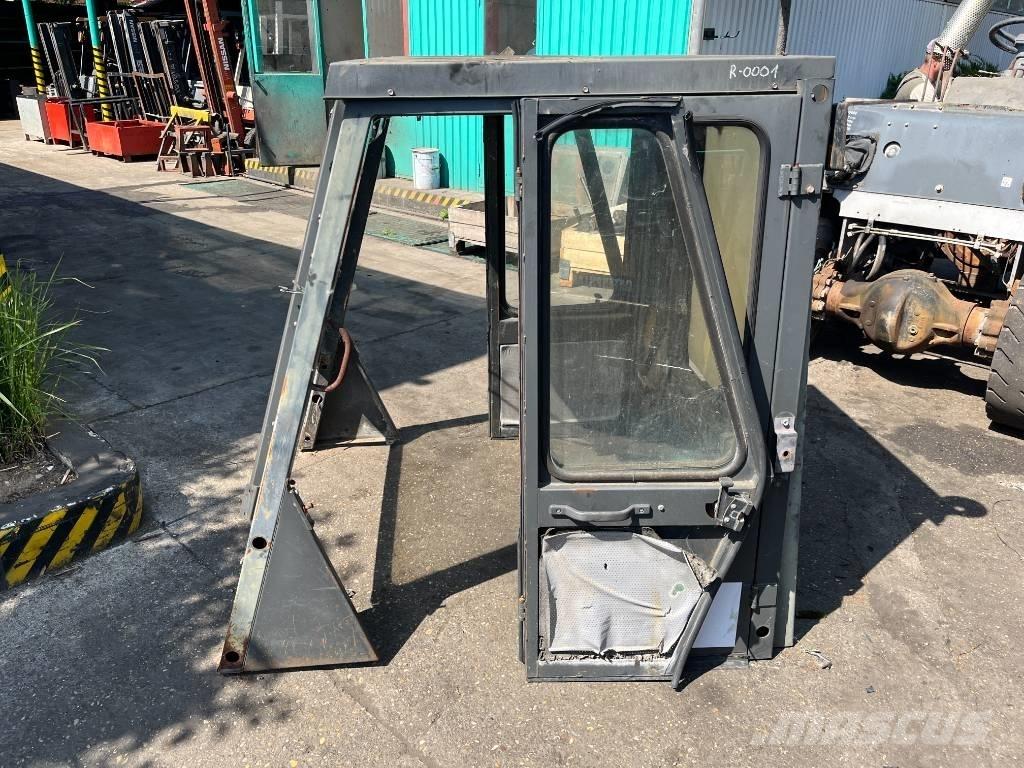 Nissan CABIN W-1038 캐빈 및 인테리어