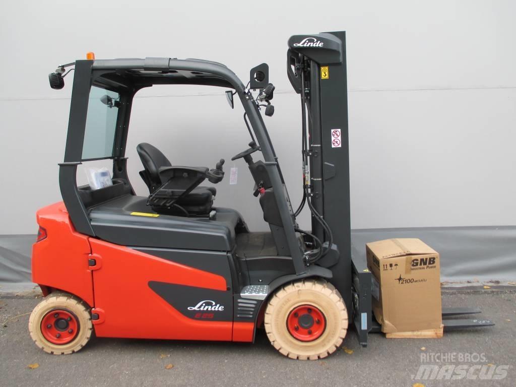 Linde E25S 전동 지게차