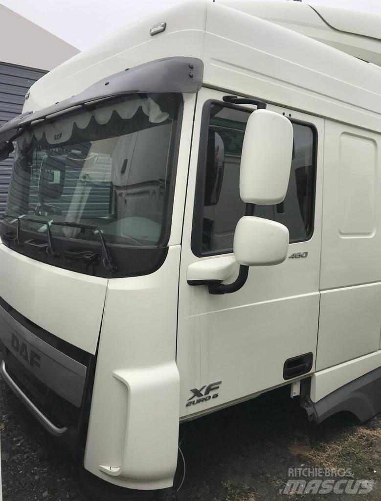 DAF XF 106 Euro 6 캐빈 및 인테리어
