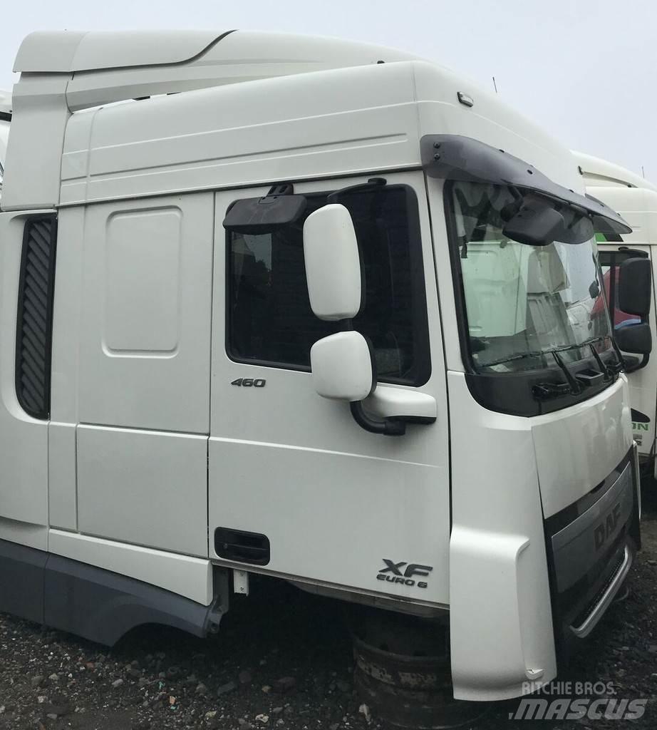 DAF XF 106 Euro 6 캐빈 및 인테리어