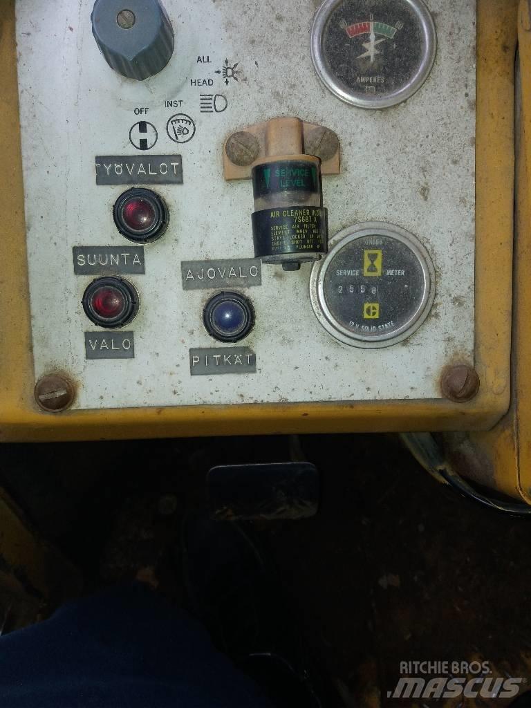 CAT 910  휠로우더