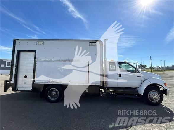 Ford F750 SD 건설 장비 - 기타