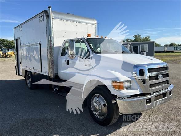 Ford F750 SD 건설 장비 - 기타