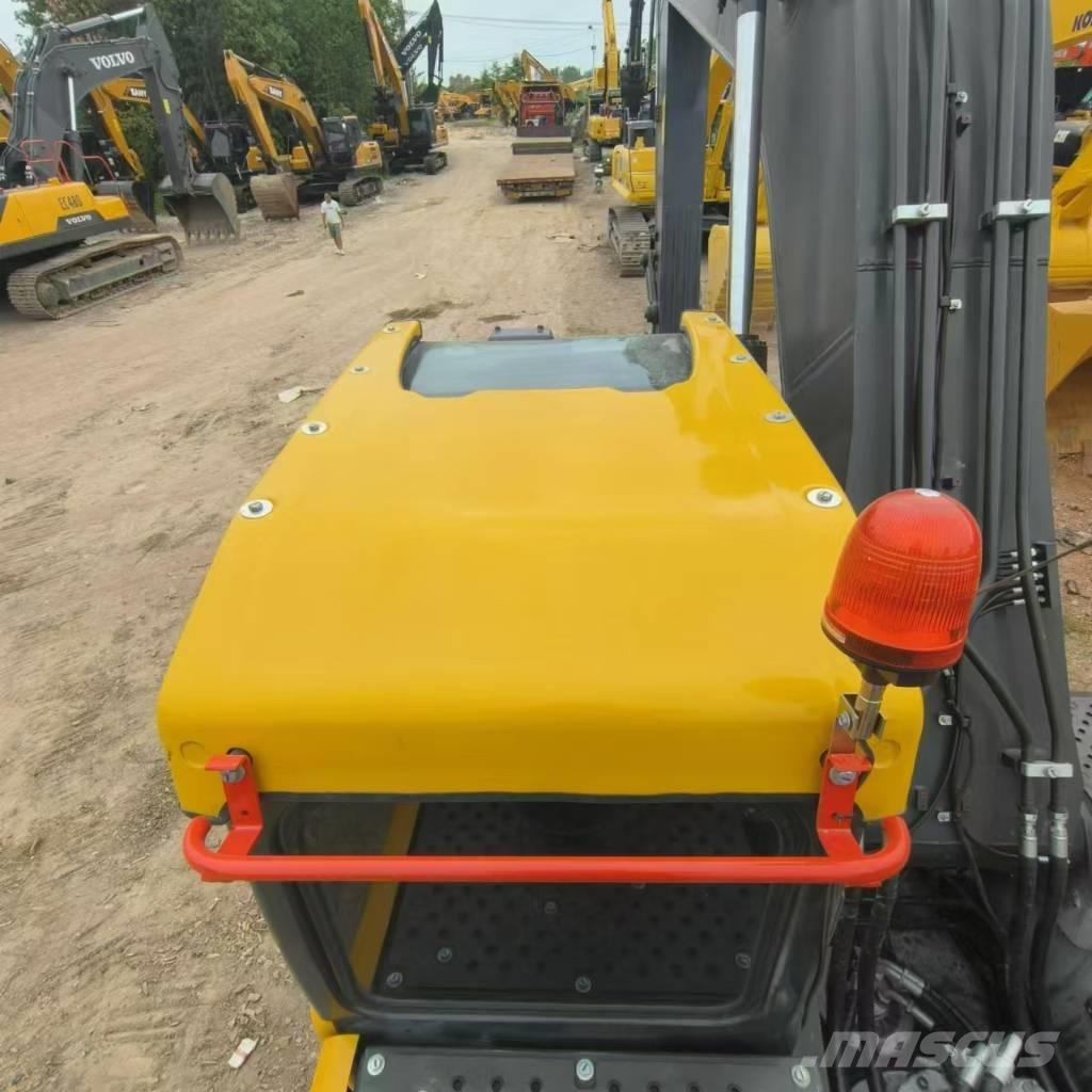 Volvo EC 240 대형 굴삭기 29톤 이상
