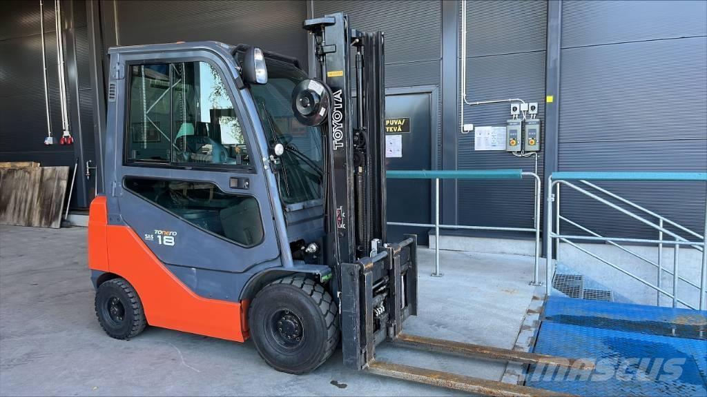 Toyota 02-8 FDF 18 디젤 지게차