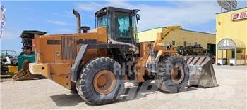 CASE 821 C  휠로우더