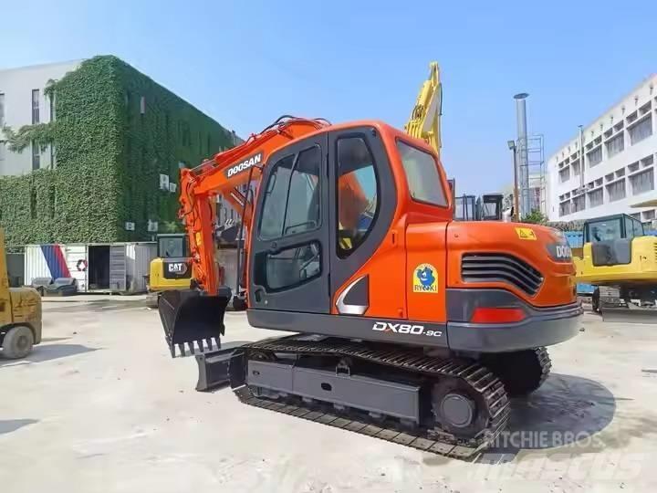 Doosan DX 80 - 9C 소형 굴삭기 7톤 미만