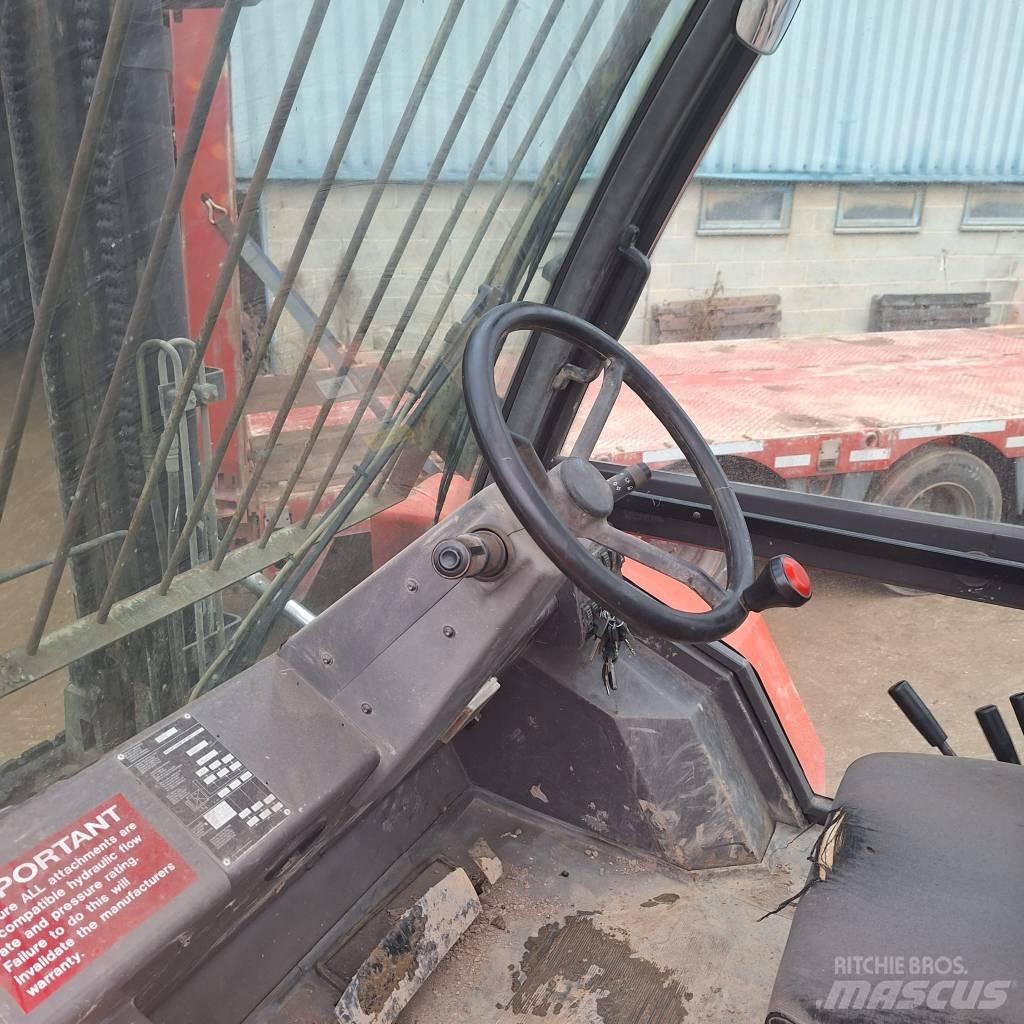 Manitou M 26.4 험지용 트럭