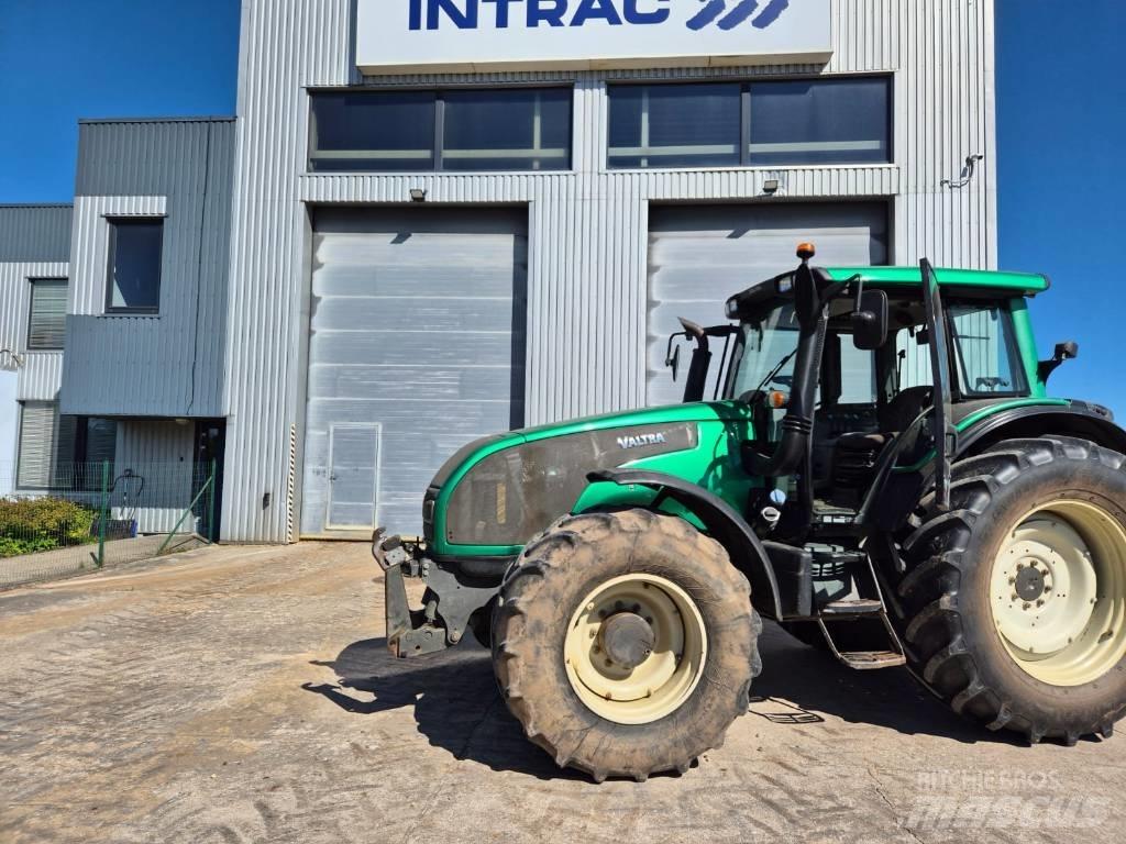 Valtra T 173 H 트랙터