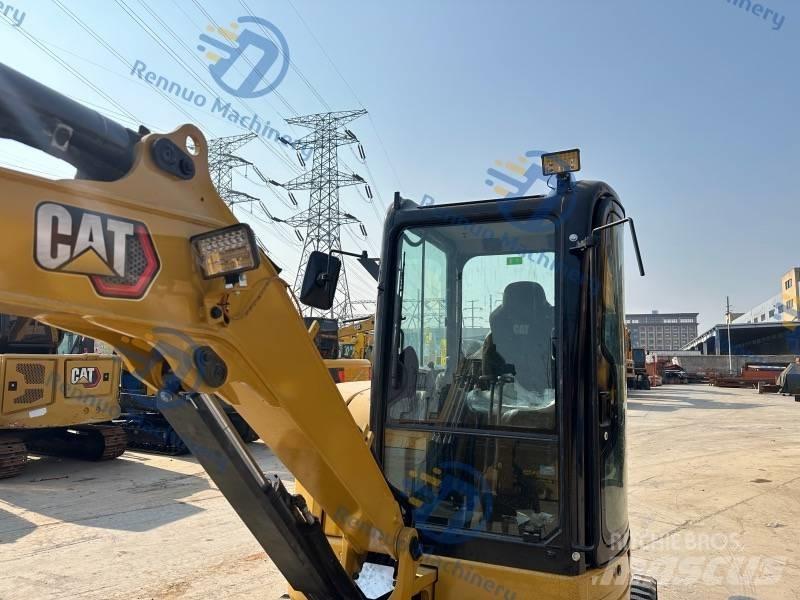 CAT 303.5 E 소형 굴삭기 7톤 미만