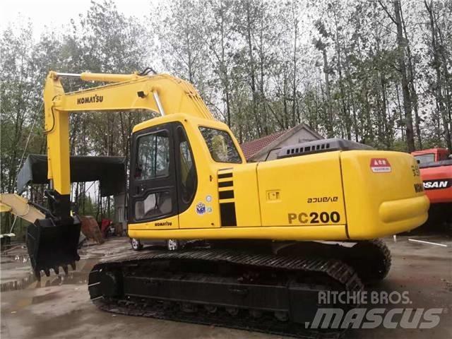 Komatsu PC 200-6 대형 굴삭기 29톤 이상