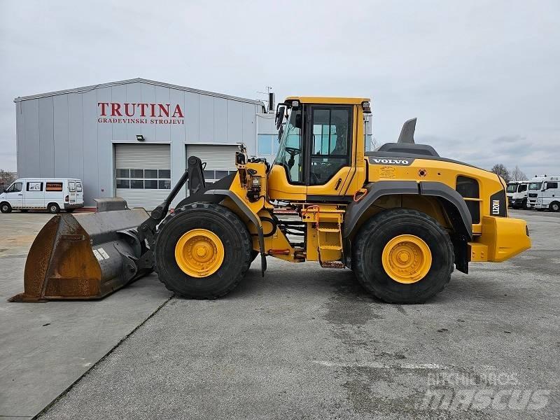 Volvo L 120 H  휠로우더