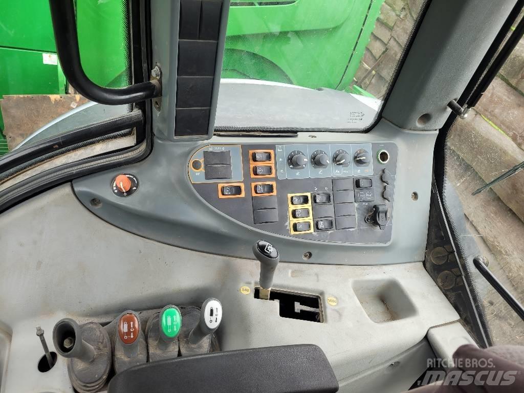 Valtra N 104 트랙터