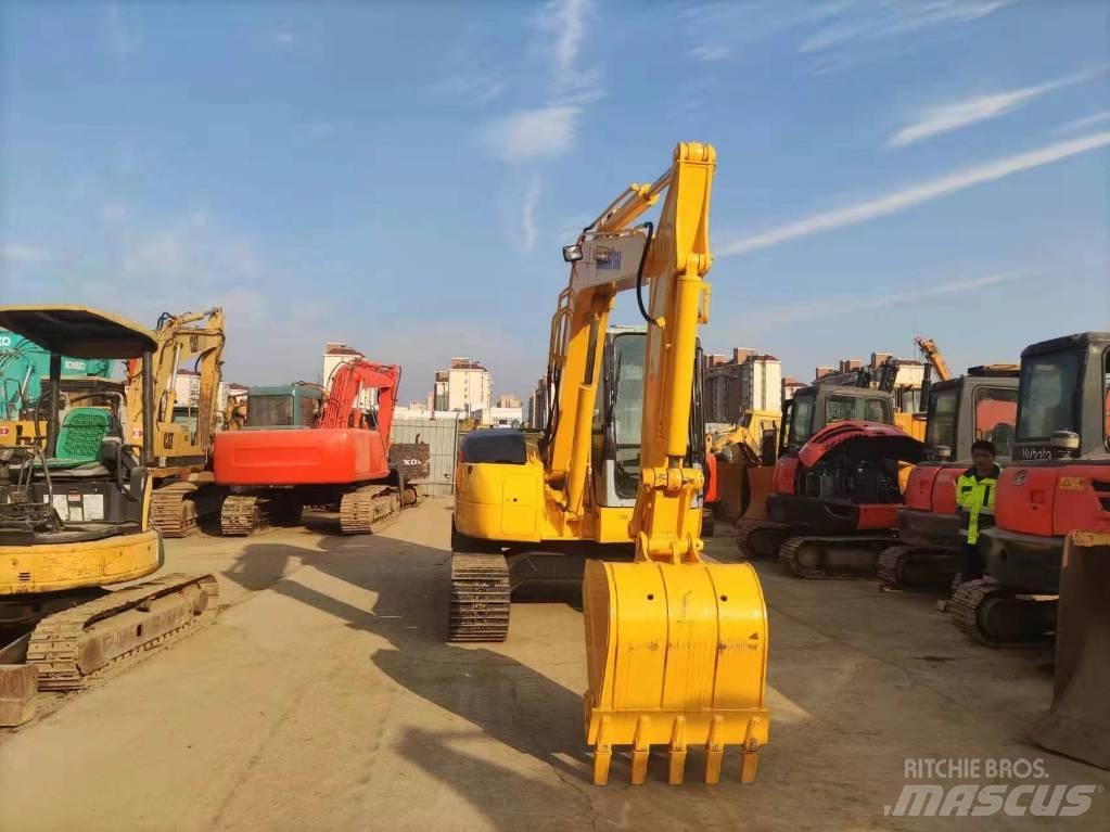 Komatsu PC 78 대형 굴삭기 29톤 이상