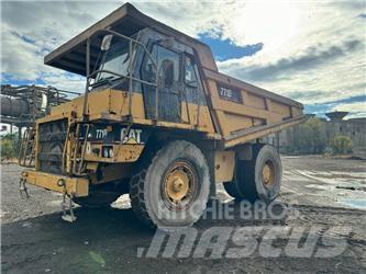 CAT 771 D 초대형 덤프 트럭