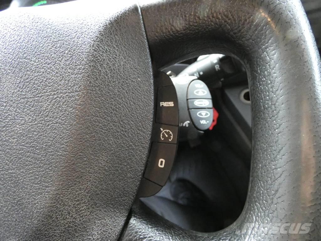 Renault D16 크레인 트럭