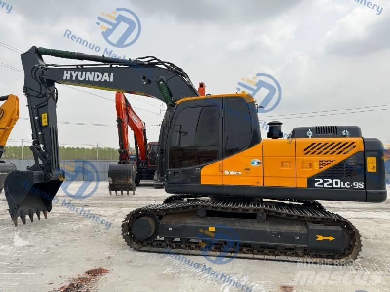 Hyundai R220LC-9S 대형 굴삭기 29톤 이상
