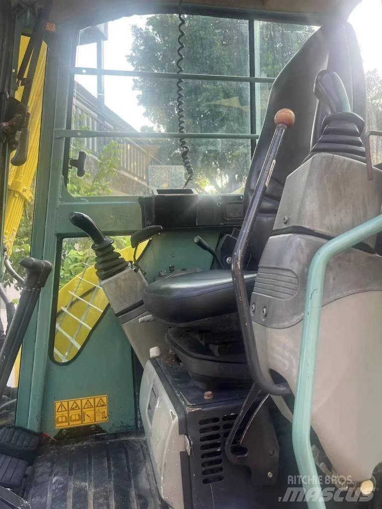 Yanmar Vio 80 중형굴삭기 7톤-28톤