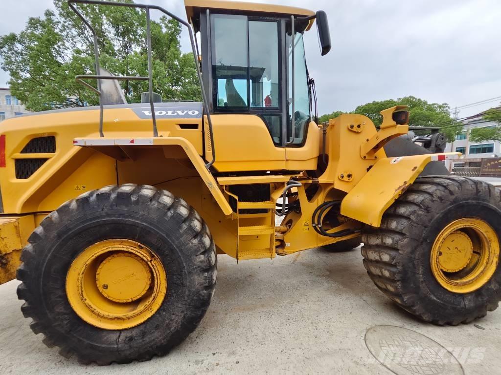 Volvo L 105  휠로우더