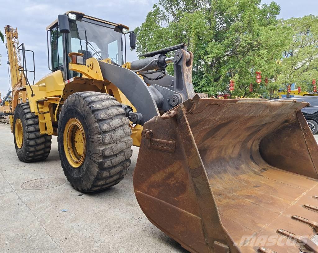 Volvo L 105  휠로우더