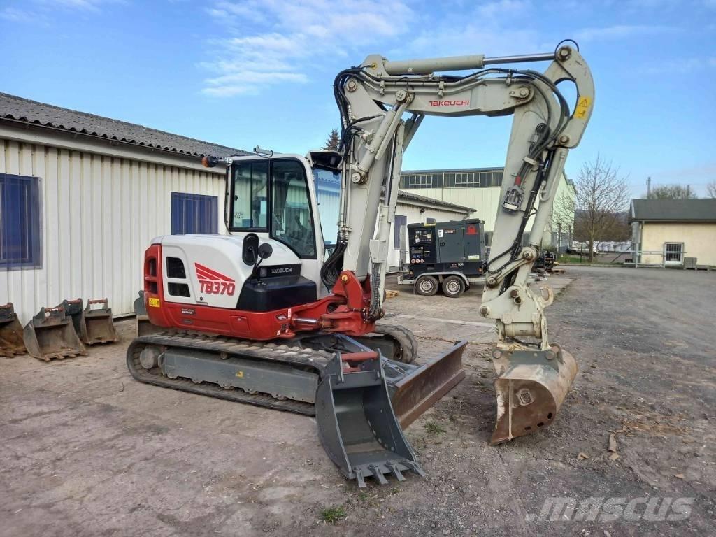 Takeuchi TB 370 CV 중형굴삭기 7톤-28톤