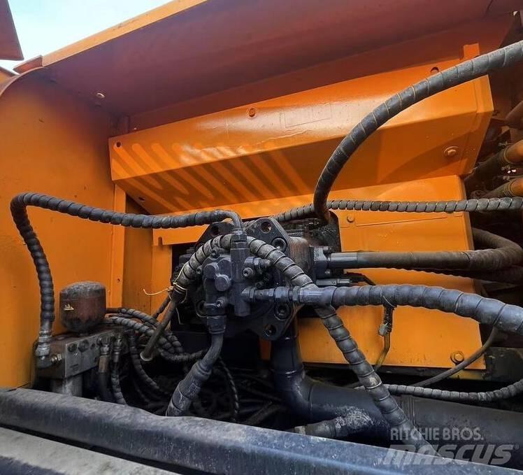 Hyundai R330LC-9T 대형 굴삭기 29톤 이상