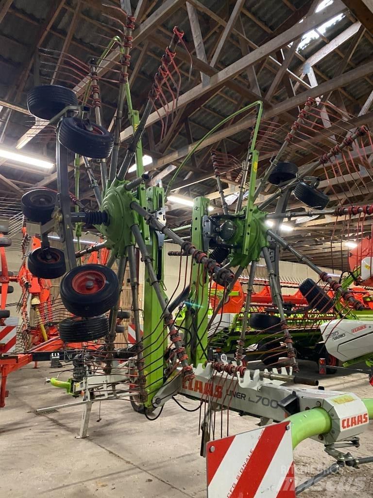 CLAAS Liner 2700 윈드로어