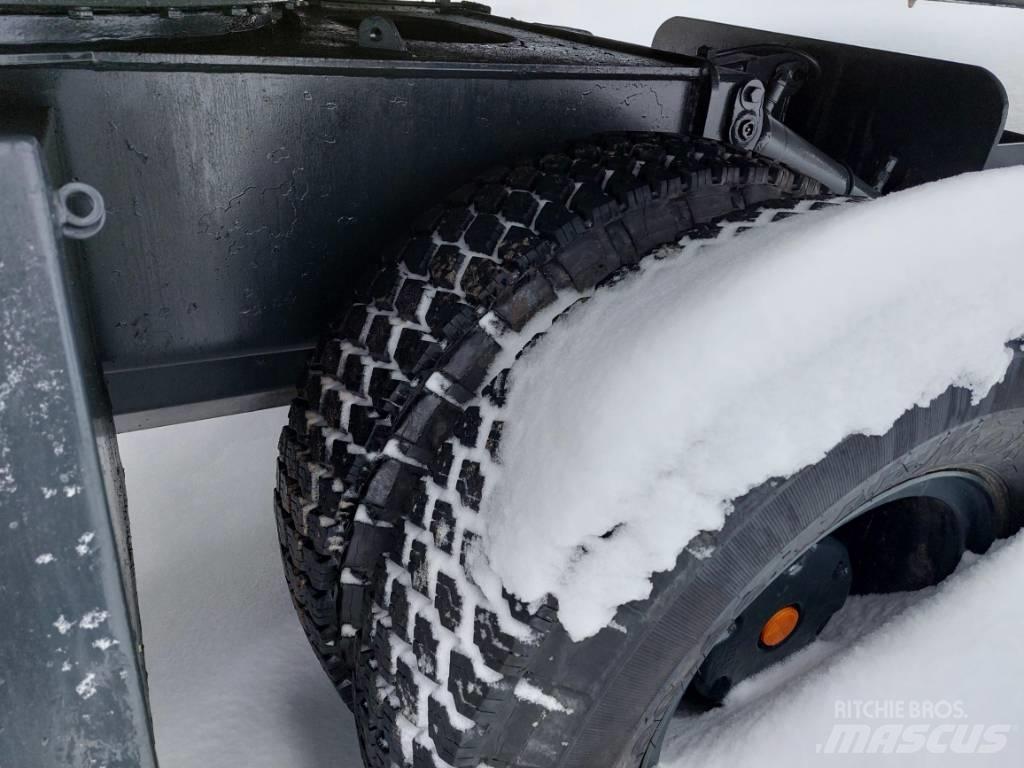 Volvo EW 200  휠 굴삭기