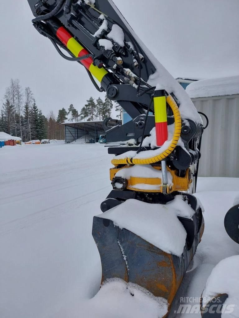 Volvo EW 200  휠 굴삭기