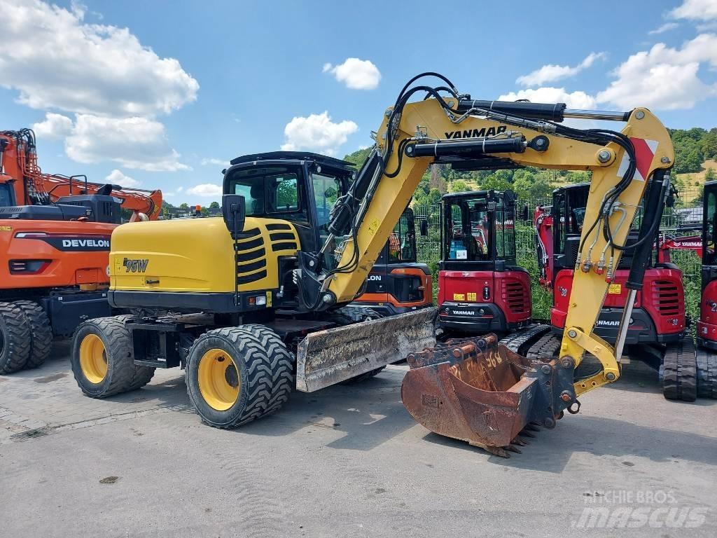 Yanmar B 95 W  휠 굴삭기