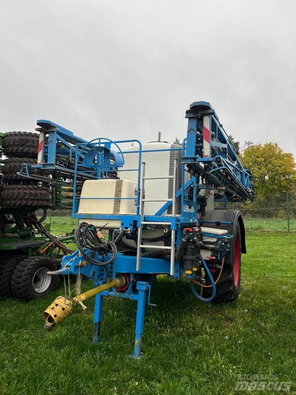 Lemken Primus 45 견인형 분무기