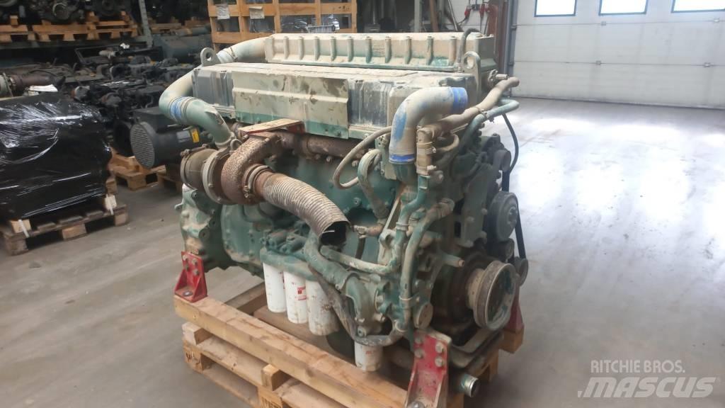 Volvo TWD1240VE 엔진