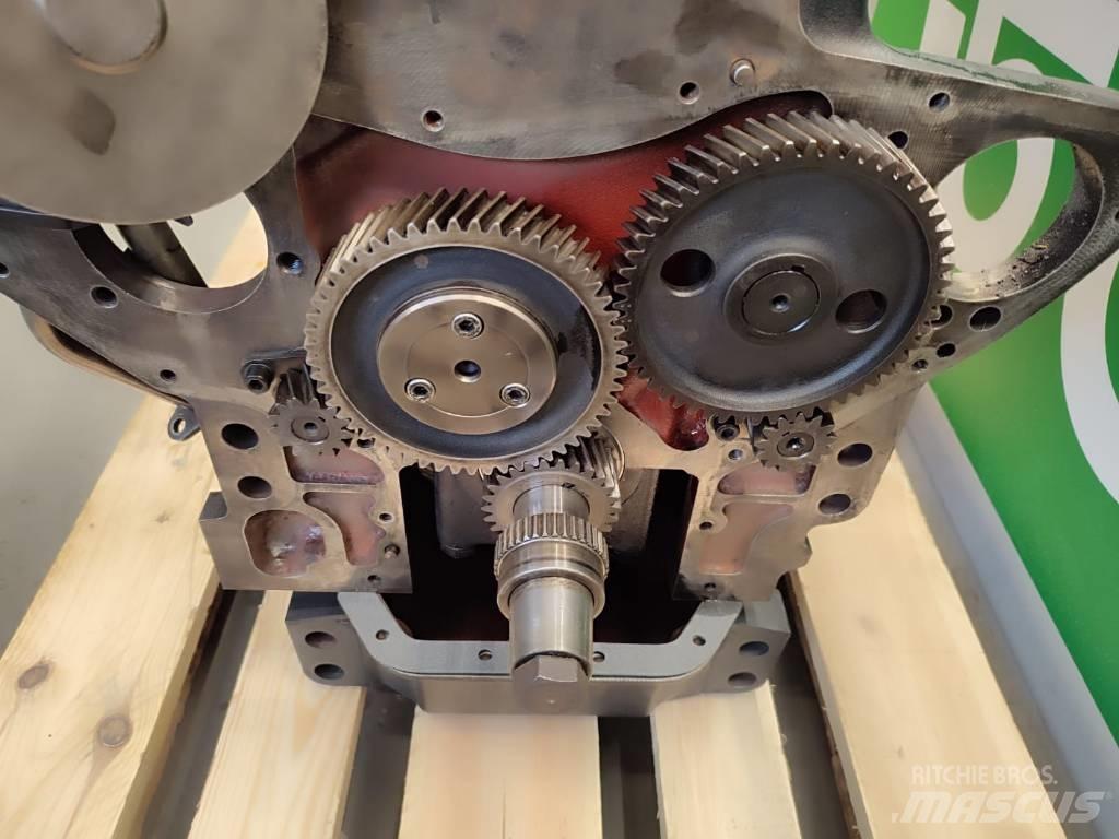 Zetor Z1305 engine 엔진