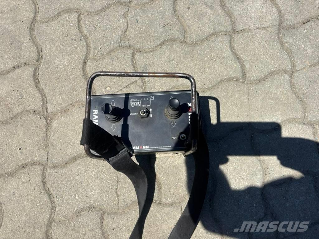 Ammann Rammax 1585 토양 다짐기