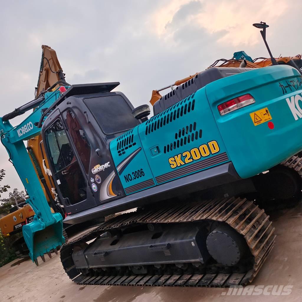 Kobelco SK 200 대형 굴삭기 29톤 이상