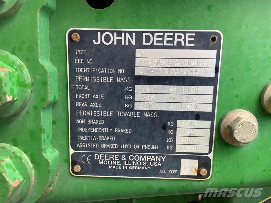 John Deere 5070M 트랙터