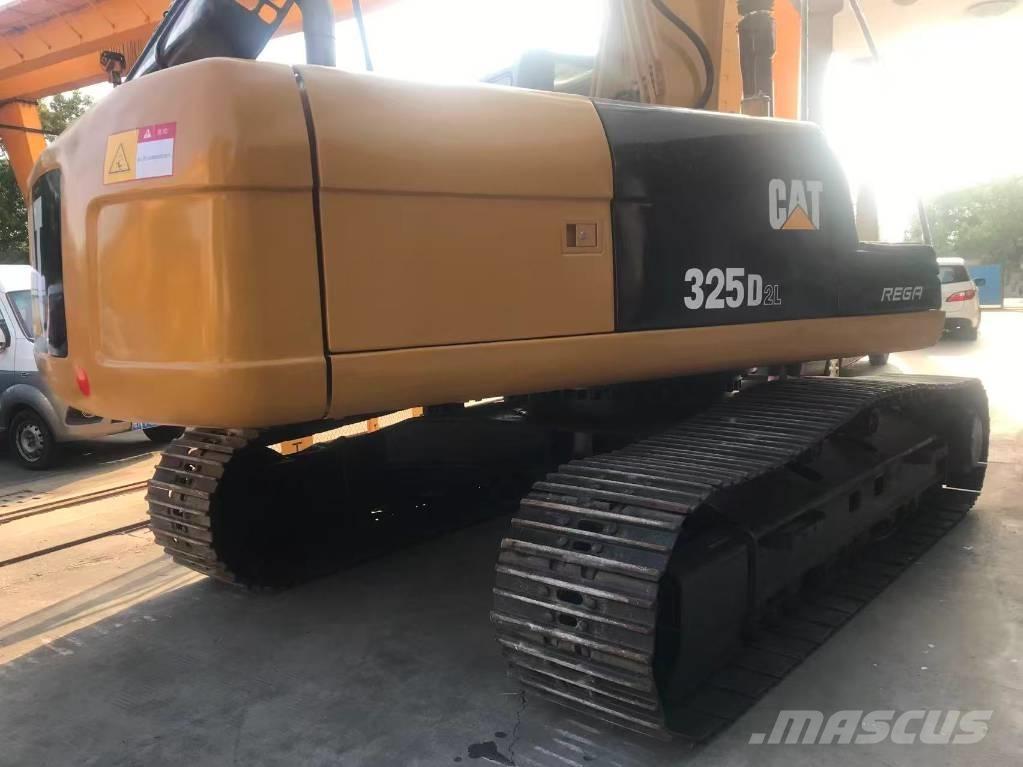 CAT 325 D L 대형 굴삭기 29톤 이상