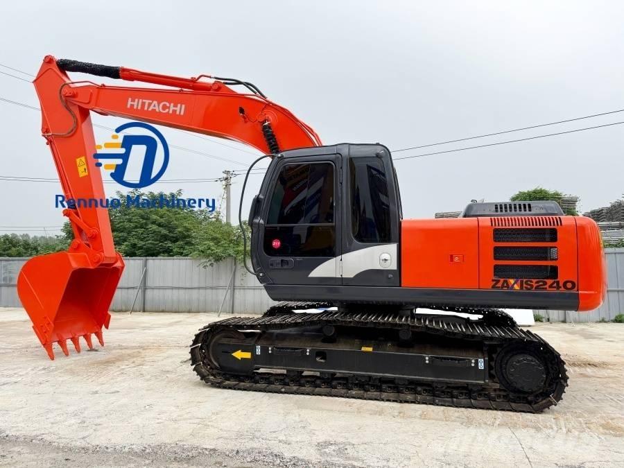 Hitachi ZX 240 대형 굴삭기 29톤 이상