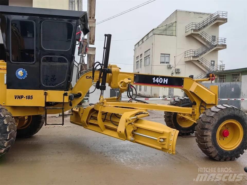 CAT 140H 그레이더